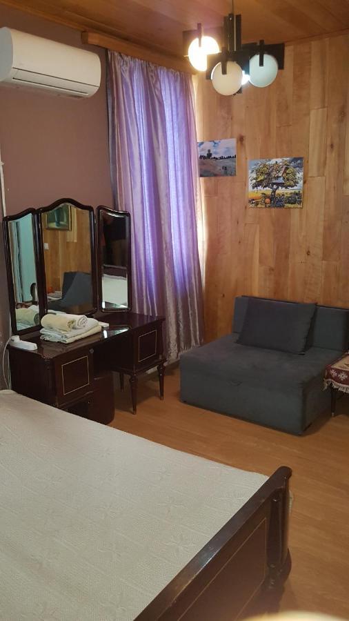 When In Tbilisi Hotell Exteriör bild