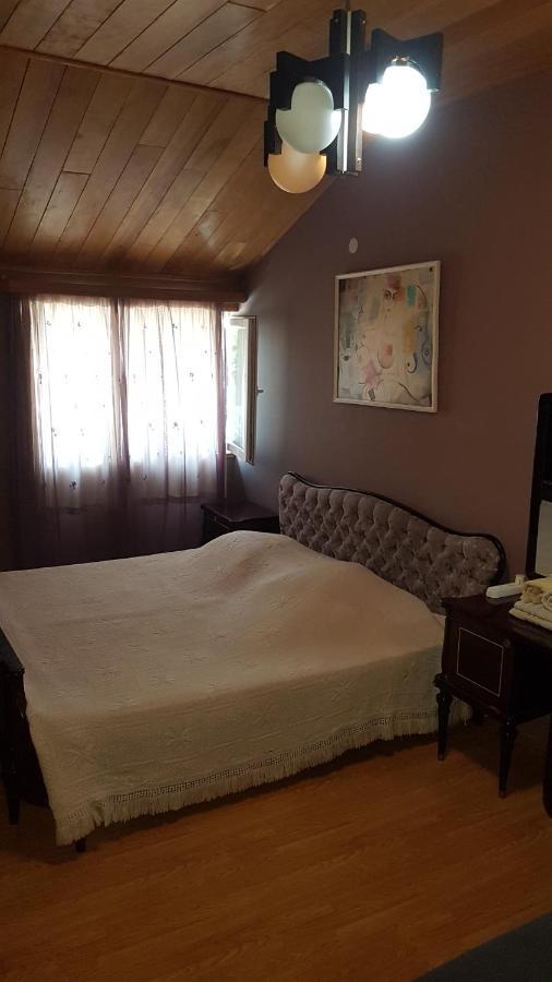 When In Tbilisi Hotell Exteriör bild