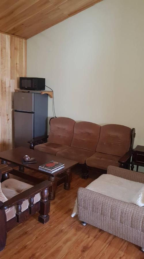 When In Tbilisi Hotell Exteriör bild
